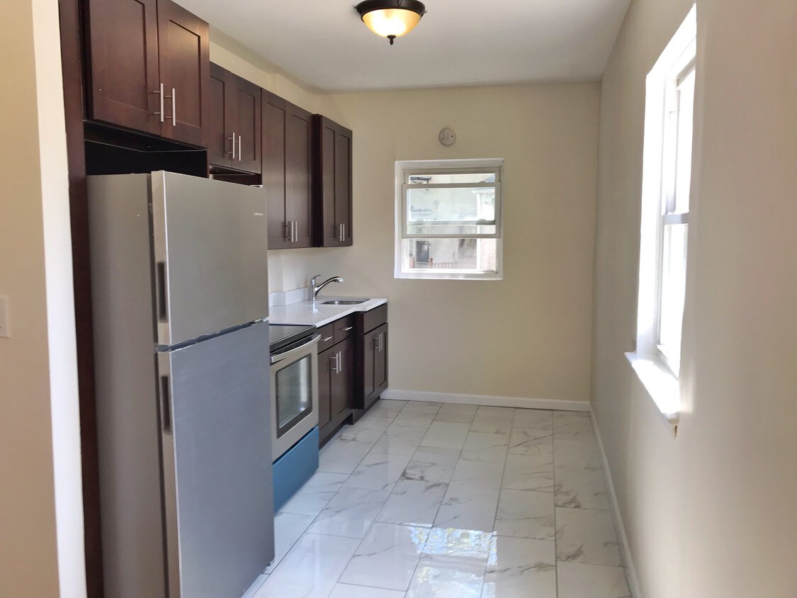 6061 Woodhaven Blvd, Queens, NY 11373 Apartments in Queens, NY