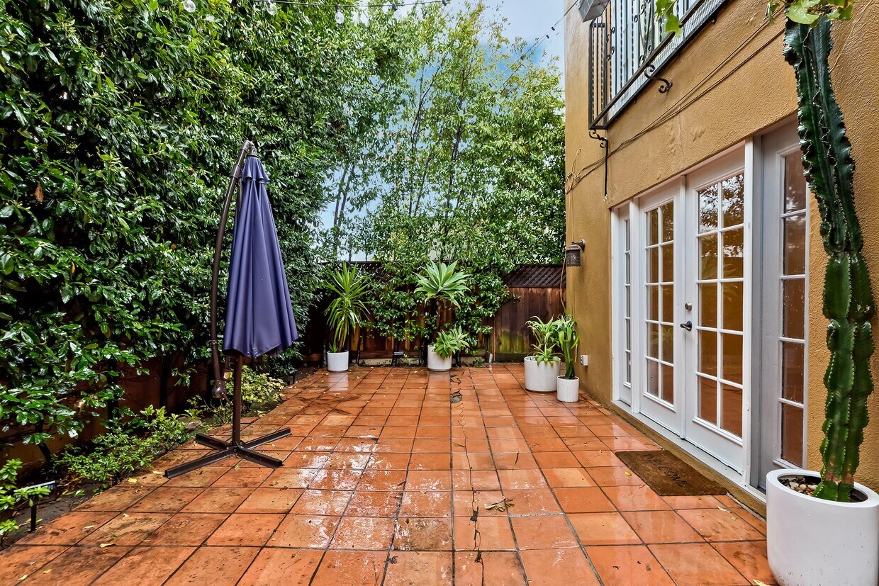 Foto principal - 430 N Harper Ave