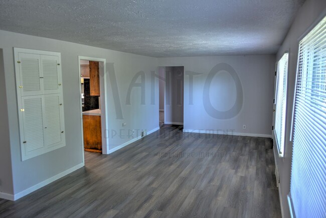 Foto del edificio - Shadle Area Rancher