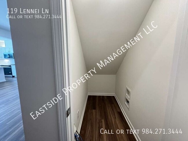 Foto del edificio - 119 Lennei Ln