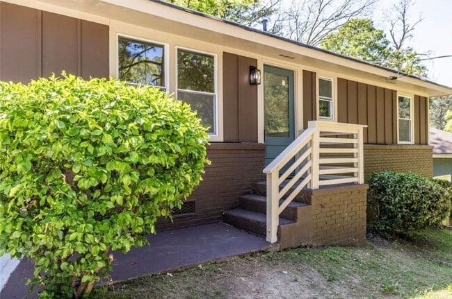 Photo - STUNNING RENOVATION! Modern 3BR/2BA Ranch in Sought-After Location! House