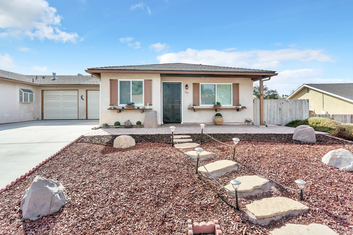 Primary Photo - Tranquil Remodeled 2 Bedroom in 55+ Rancho...