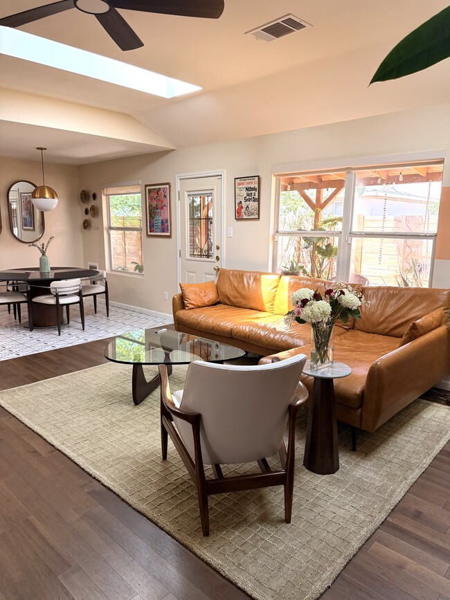 Building Photo - 11728 Maybach Dr