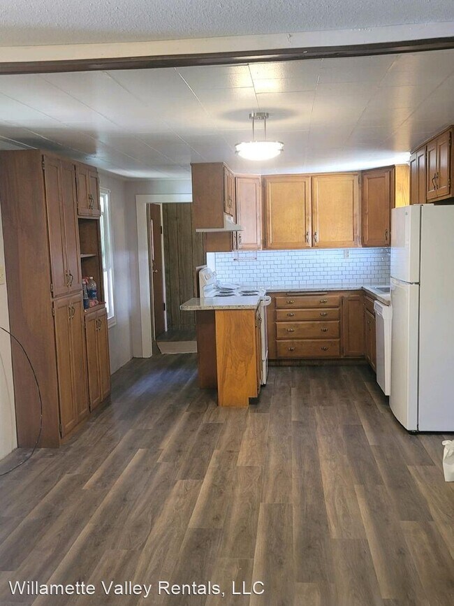 Building Photo - 3 br, 1 bath House - 5801 Mitchell Loop