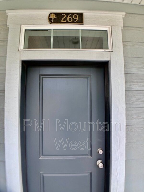 Foto del edificio - 269 E Ellen Ln