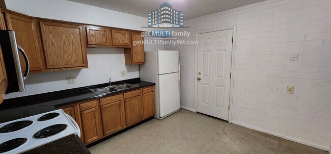 Foto del edificio - 10044 N 18th Ave