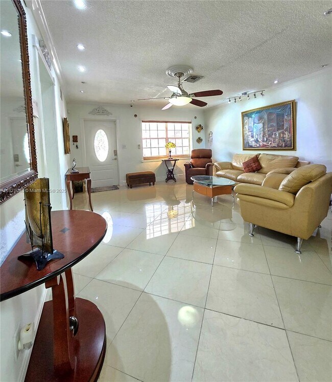 Foto del edificio - 2849 Dewey St