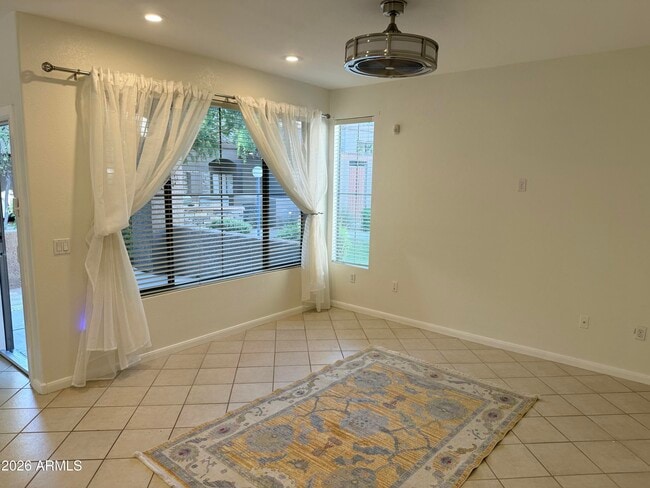 Building Photo - 11680 E Sahuaro Dr