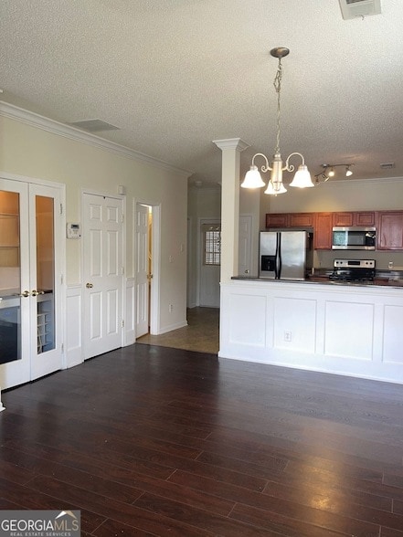 Building Photo - 7282 Wagon Wheel Ct