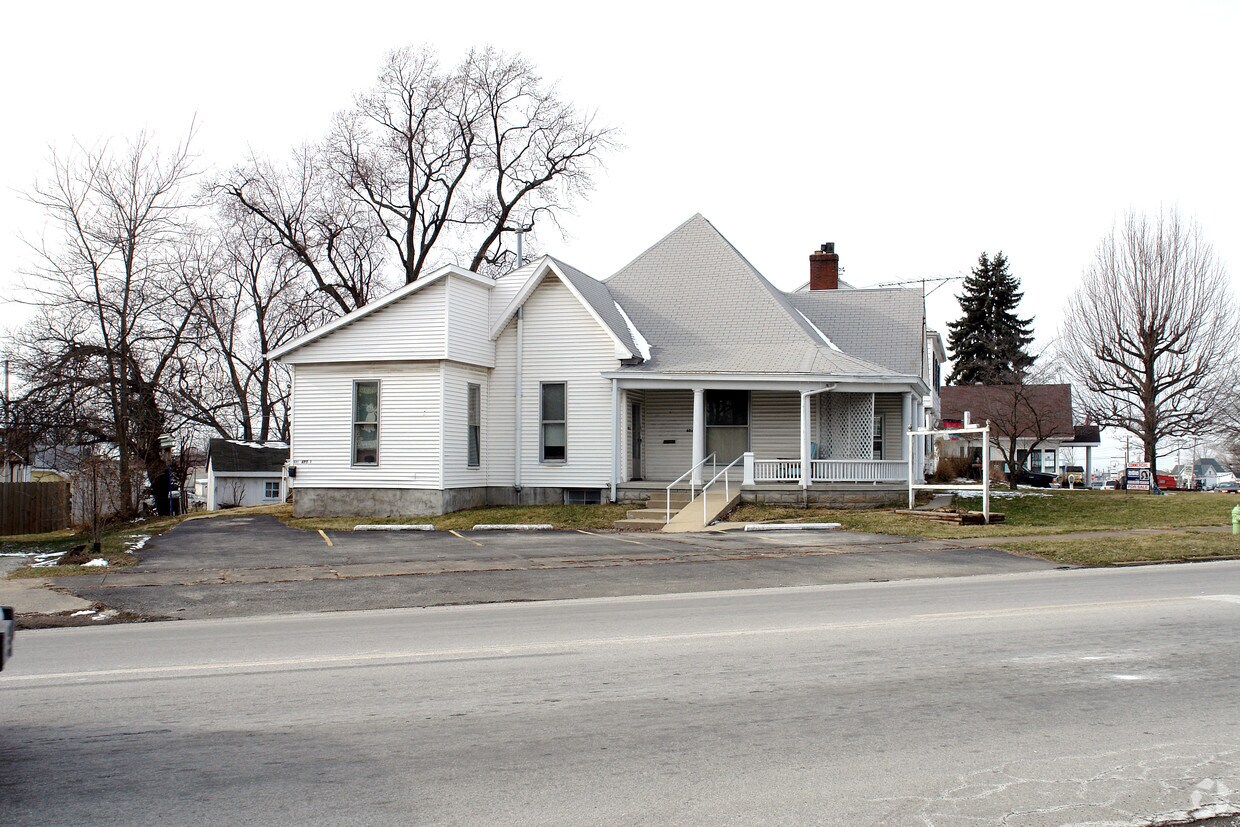601 N Michigan Ave, Greensburg, IN 47240 Apartments in Greensburg, IN