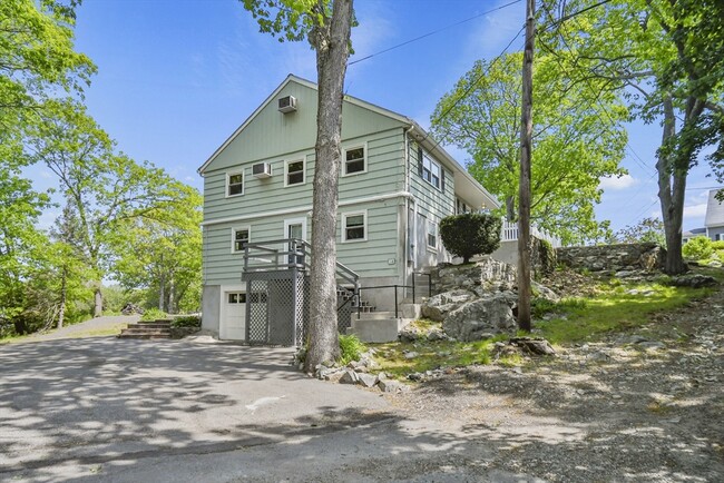 Building Photo - 34 Grimshaw St