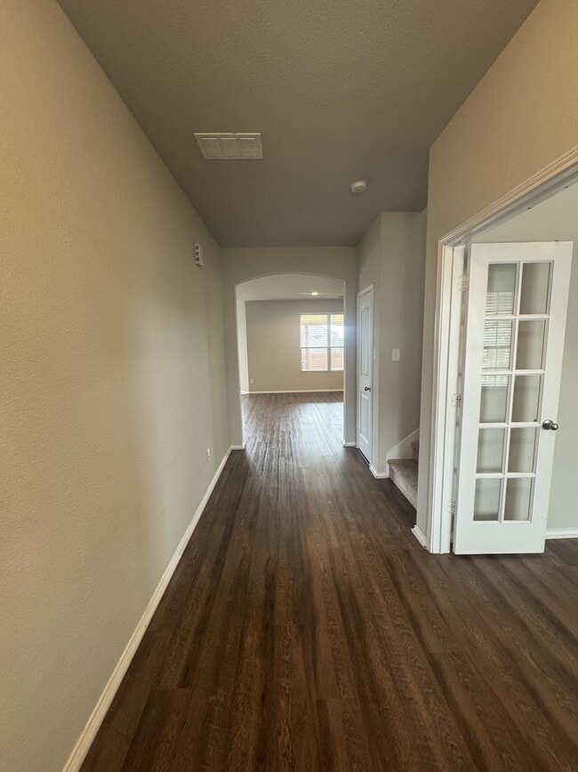 Building Photo - 3012 Whitetail Chase Dr