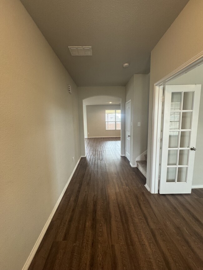 Foto del edificio - 3012 Whitetail Chase Dr