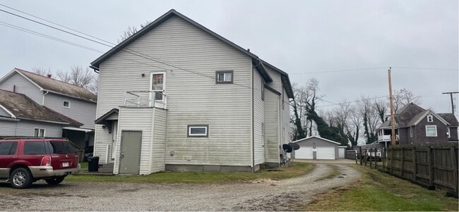 Foto del edificio - 139 St Clair Ave SE