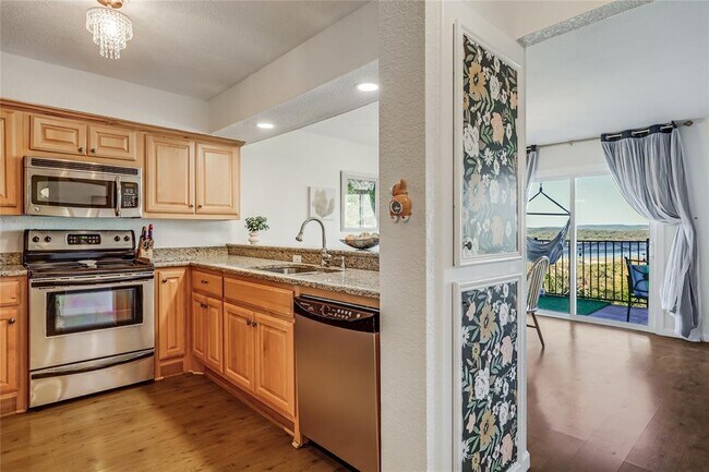 Building Photo - 3216 Poe Cove