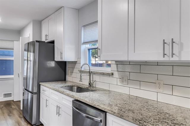 Building Photo - 623 Greenleaf Dr