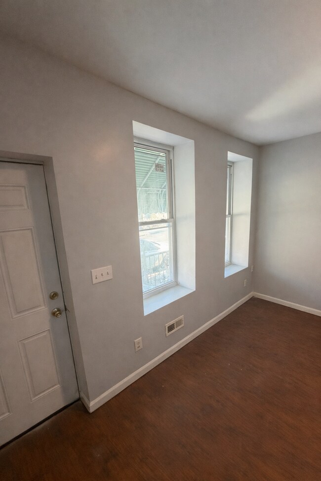 Foto del edificio - 2132 N 32nd St