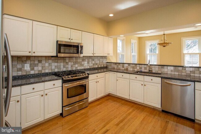 Foto del edificio - 4724 23rd St N