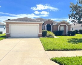 Building Photo - 3233 Bellflower Way