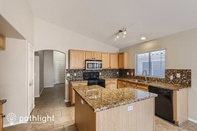Foto del edificio - 12215 W Windrose Drive, El Mirage, AZ, 85335