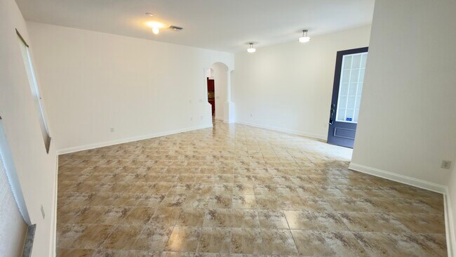 Foto del edificio - 8120 Turkey Hill Ct
