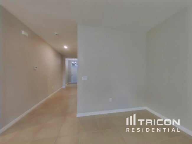 Building Photo - 17719 Garsalaso Cir