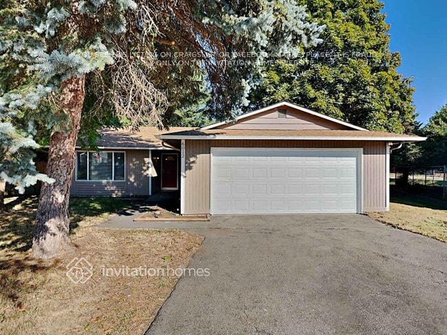 Building Photo - 6012 99th Pl NE
