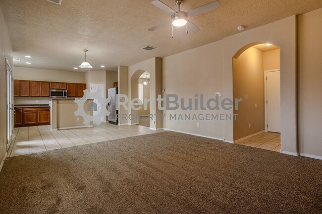 Building Photo - !!!WOW HOLIDAY SPECIAL!!!! JUST REDUCED!!!...