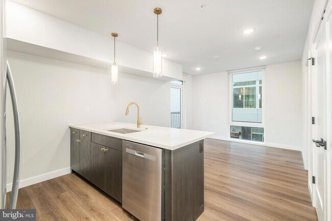 Foto del edificio - 1102 Germantown Ave