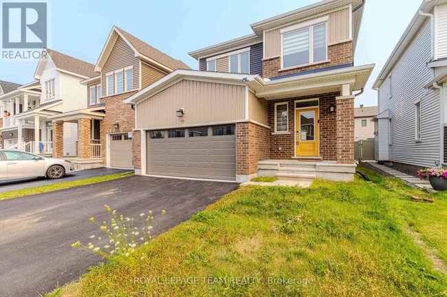 Building Photo - 97 Mudminnow Cres