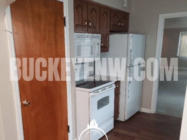 Foto del edificio - 3 Bed Home -Ottawa Neighborhood