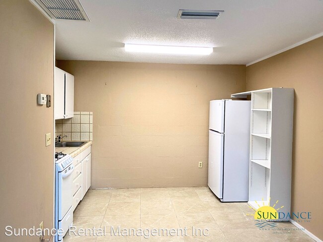 Building Photo - 1 br, 1 bath House - 1763 Hopper Street Apt 4