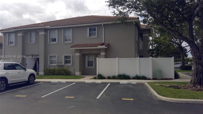 Foto del edificio - 12602 SW 54th St