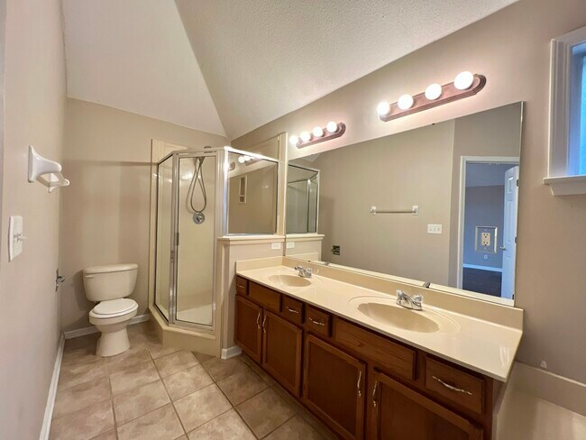 Foto del edificio - 6848 Showboat Lane