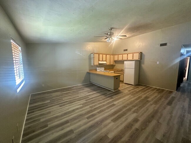 Foto del edificio - 2 Bedroom  1 Bath Apartment in Valdosta