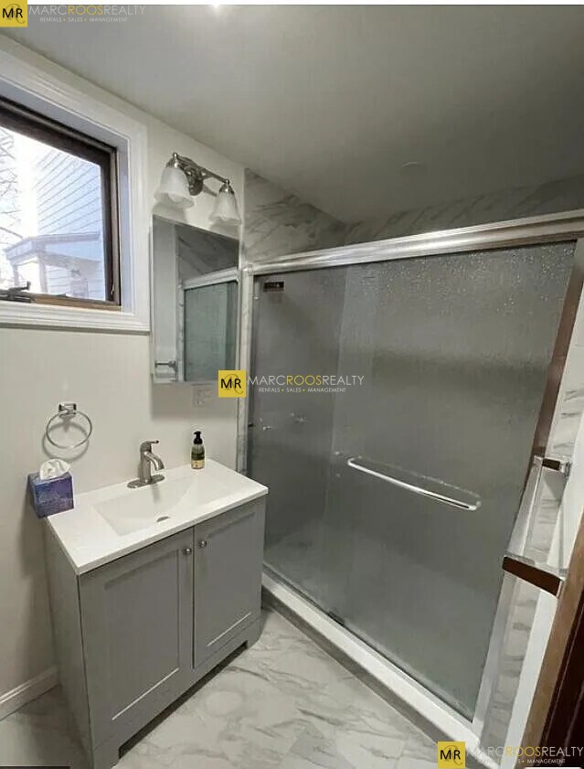 Foto del edificio - 161 Otis St