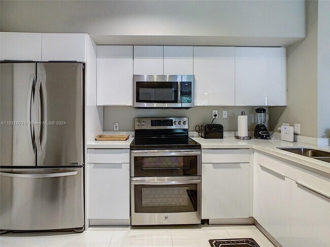 Foto del edificio - 11710 St Andrews Place