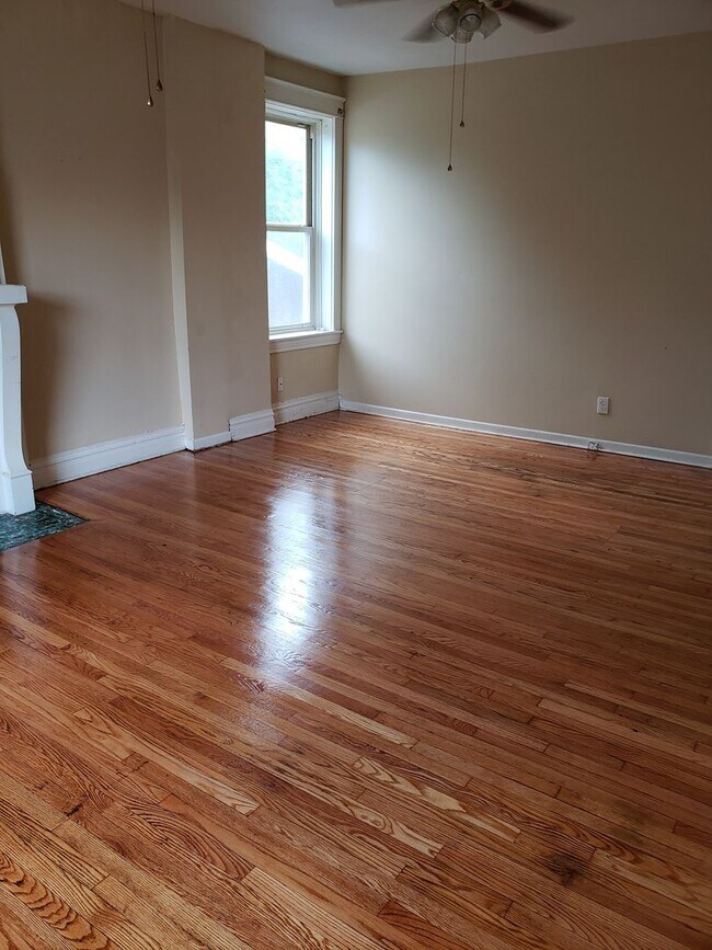Building Photo - 4463-A Morganford