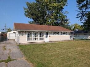 Building Photo - 4210 Andover Ave