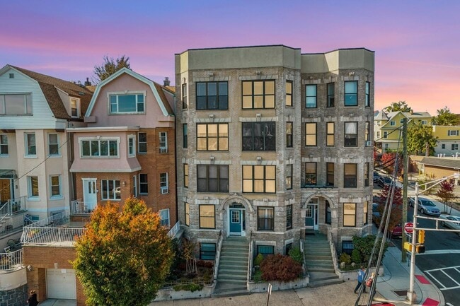 Building Photo - 963-965-965 JFK Blvd E