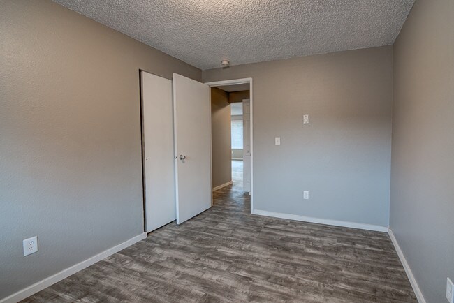 Building Photo - Pacifica Apartments