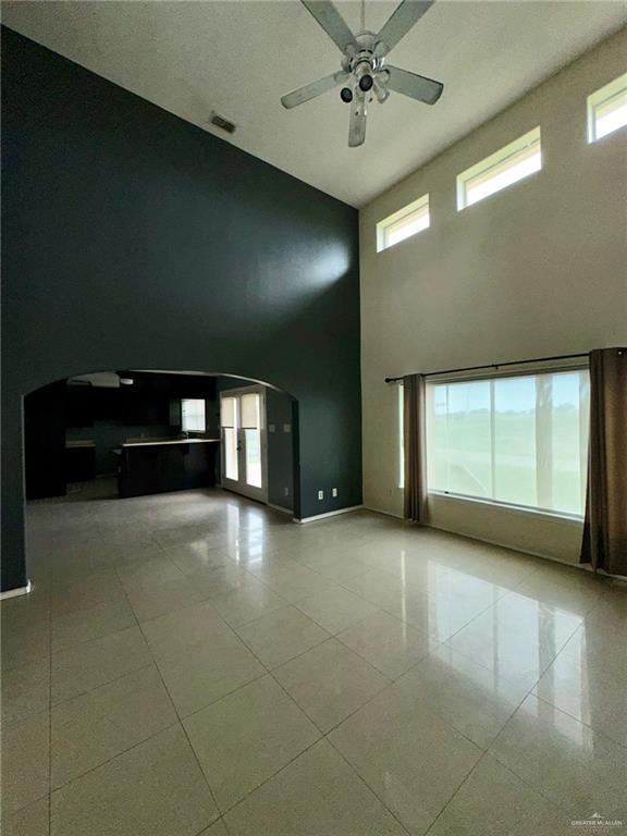 Foto del edificio - 4218 Vida Grande