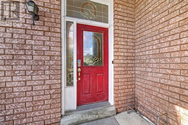 Building Photo - 110 Blue Willow Dr