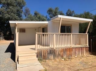 Foto principal - 2 bedroom 1 bath fenced yard