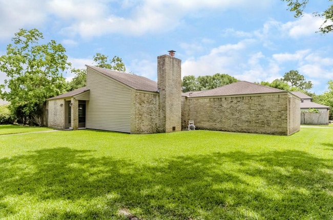 Foto del edificio - 2331 Bright Meadows Dr