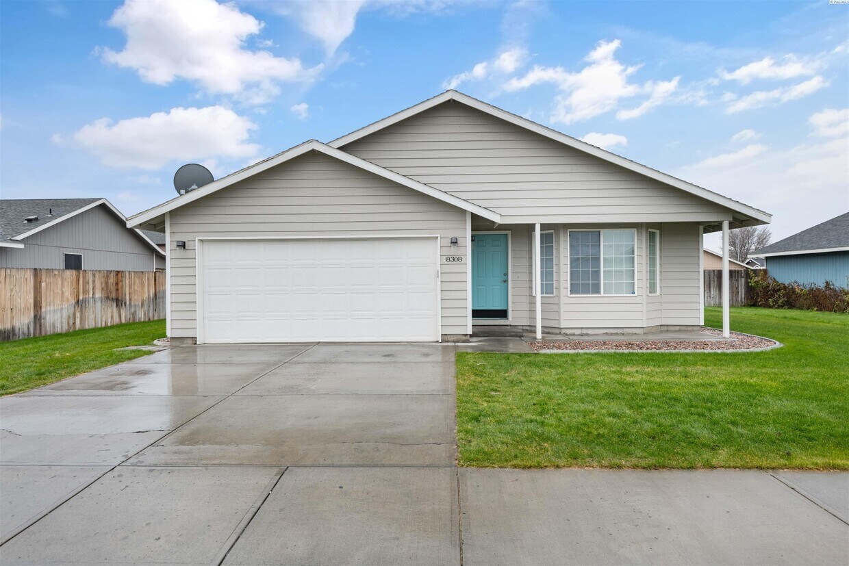 Cute Home, Quiet Street House Rental in Pasco, WA