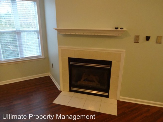 Building Photo - 3903 Botsford Ct