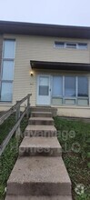 Building Photo - 829 N 70th Terrace