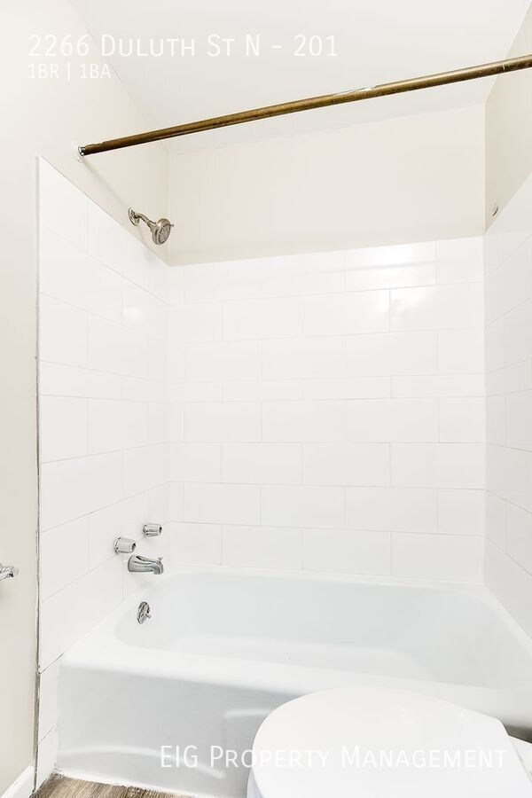 Foto del edificio - Available 5/11/2024