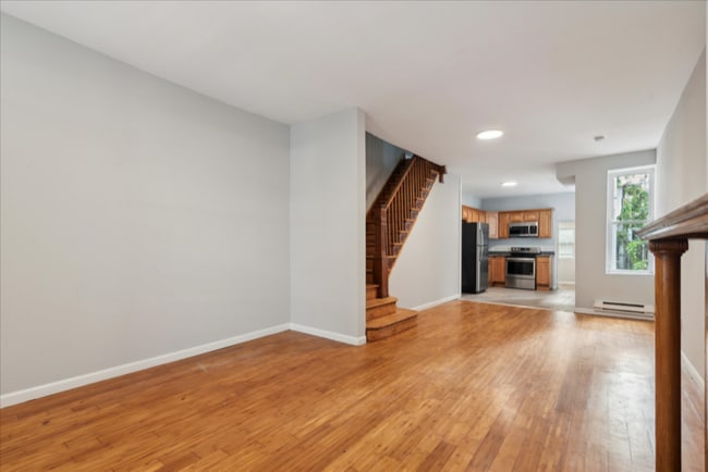 Foto del edificio - 3025 Memphis St